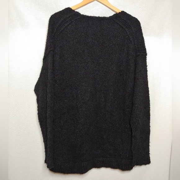 Free People Lofty VNeck Sweater Oversized Nubby Knit Black Alpaca Blend XS - Picture 3 of 10